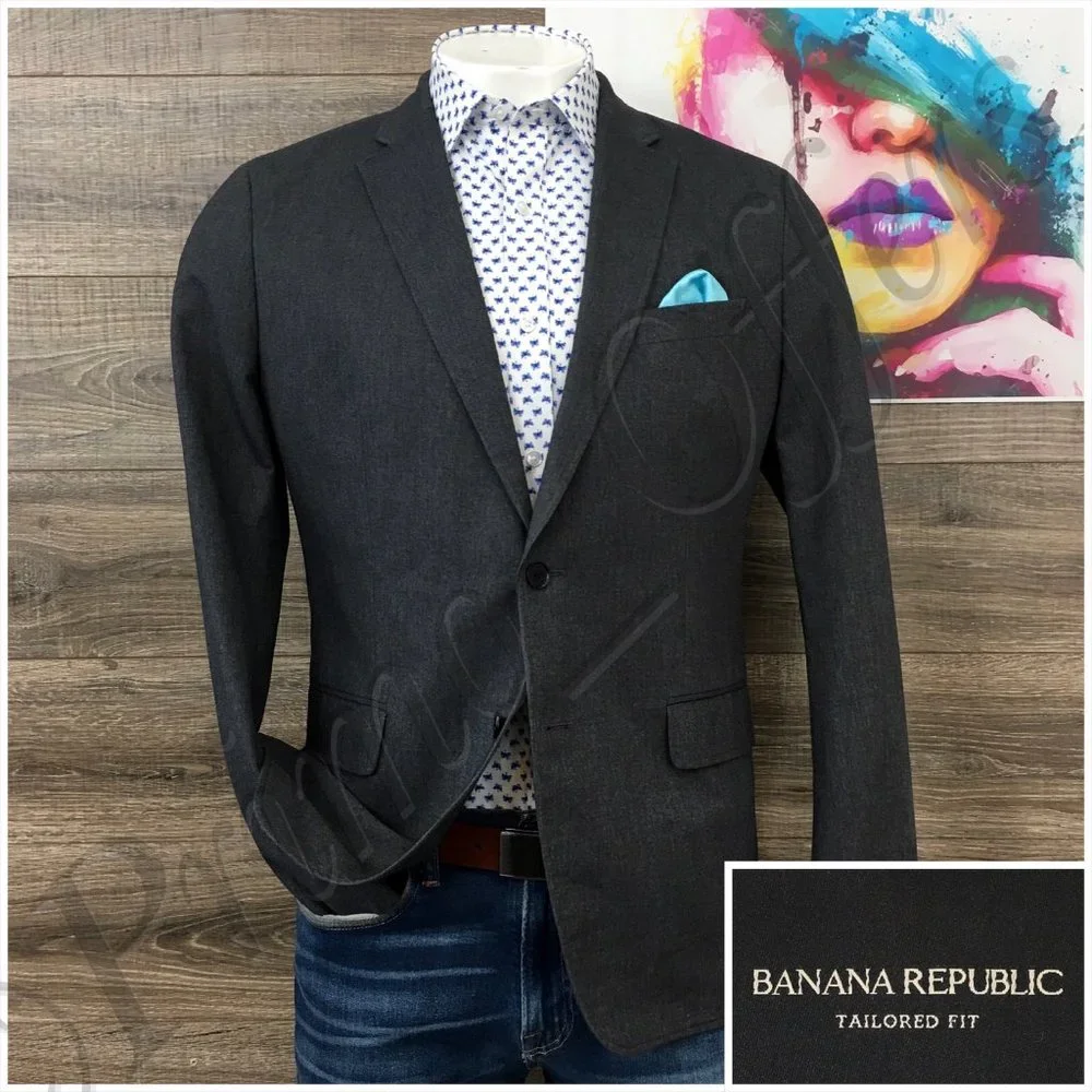 Banana Republic Charcoal Gray Tailored Fit Blazer